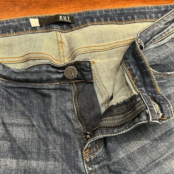 Catherine Boyfriend short stretch denim cuffed 2% spandex 6.5 inch inseam - Picture 2 of 9